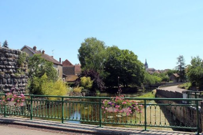 Promenade entre canal et rivière - CHATEAUVILLAIN - Haute-Marne ... How long to boil crawfish