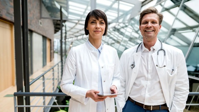 Neue Broschüren zum Thema erblicher Brust- und Eierstockkrebs | DKFZ ... Neue Broschüren zum Thema erblicher Brust- und Eierstockkrebs | DKFZ ...