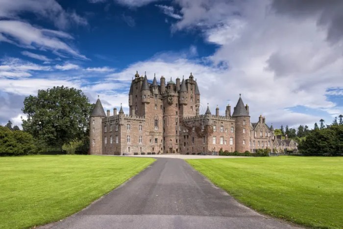 Castle glamis kingdom scotland united view preview download How to actually attract by rick lewis